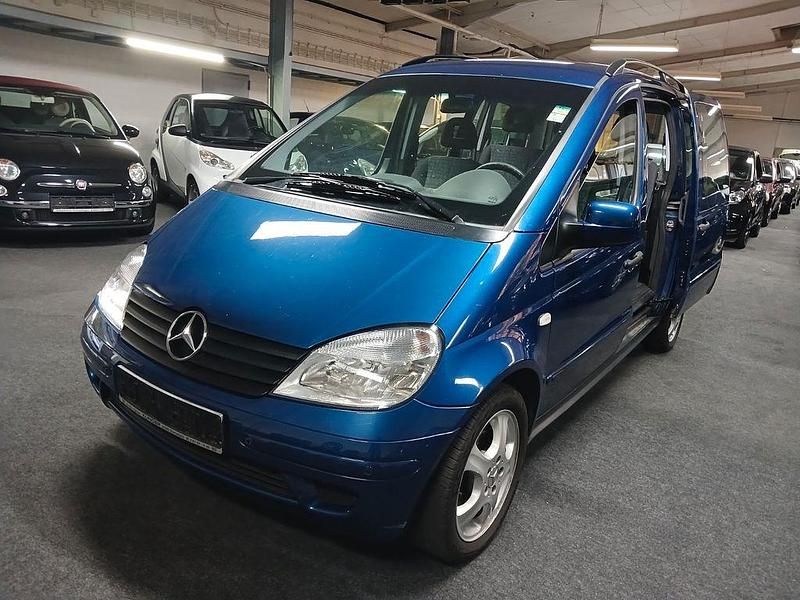 Gebraucht Mercedes Vaneo 102 PS (75 kW) 2003 Blau Van / Kleinbus