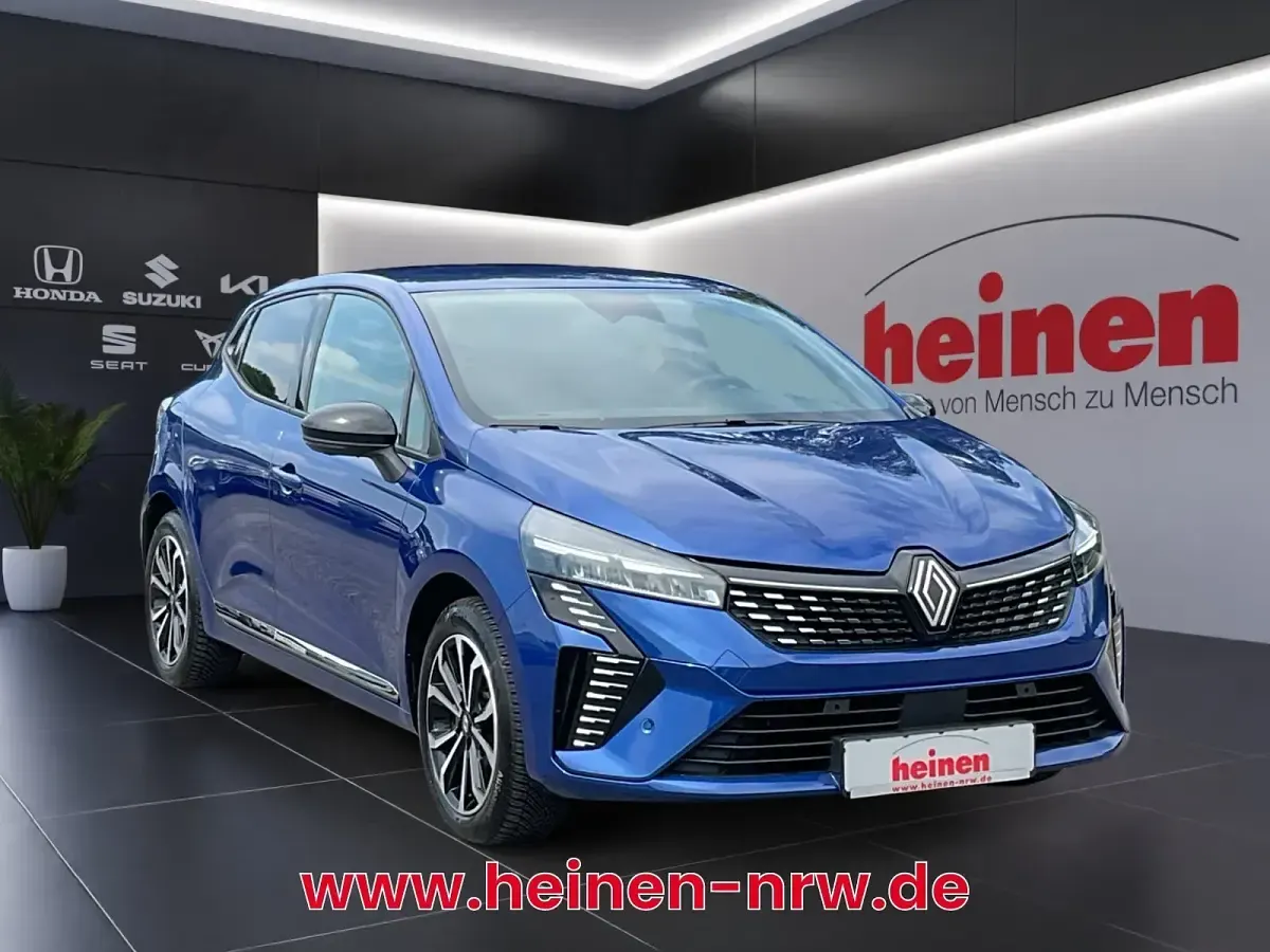 Gebraucht Renault Clio V Techno 143 PS (105 kW) 2025 Blau Limousine