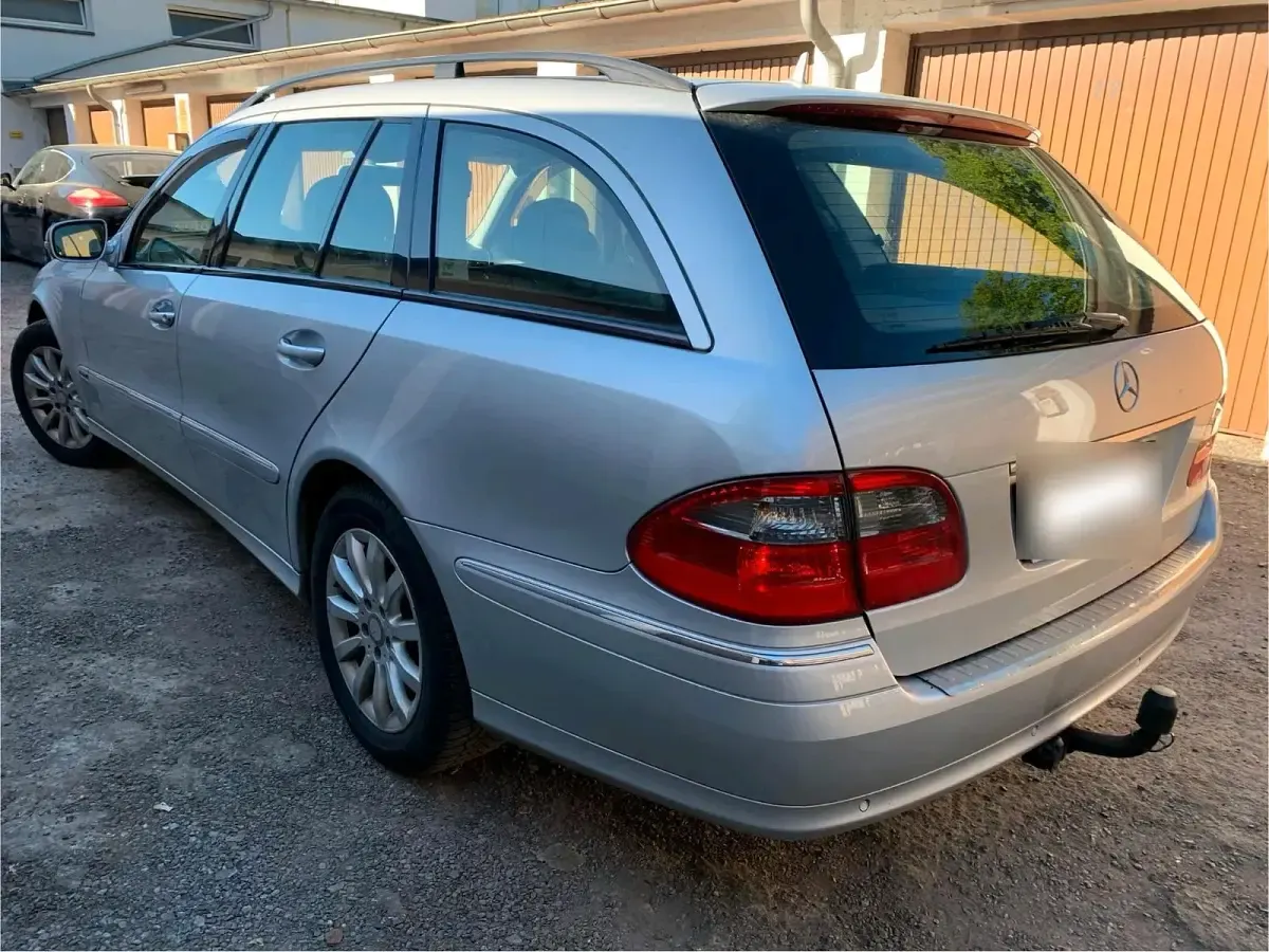 Gebraucht Mercedes E280 231 PS (169 kW) 2006 Silber Kombi