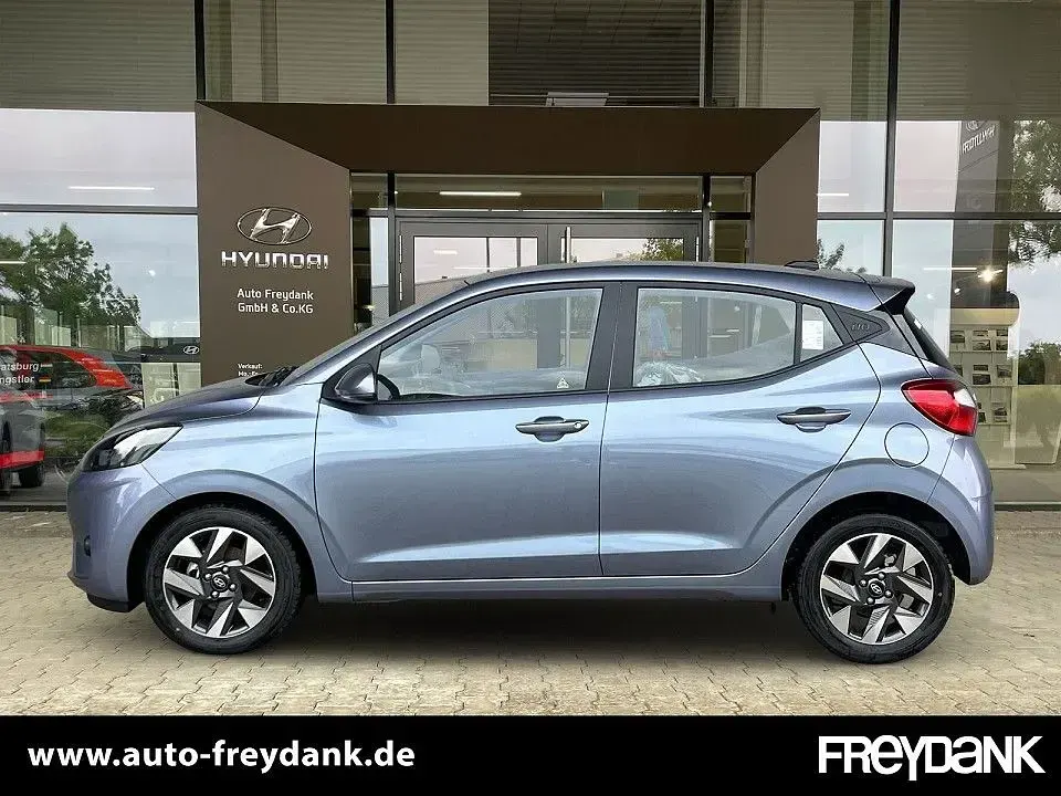 Neu Hyundai i10 Trend 79 PS (58 kW) 2025 Meta blue Kleinwagen