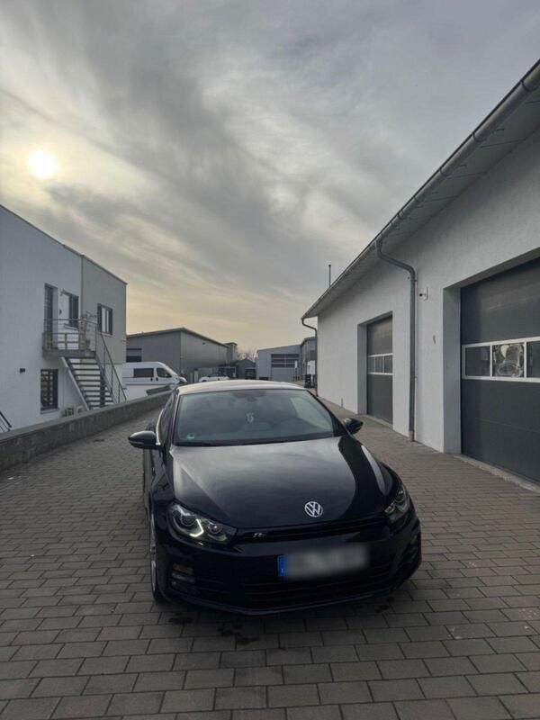 Schwarz Gebraucht 2016 VW Scirocco R-line Coupé | 13.000 € (Superpreis) - Bild 1/4