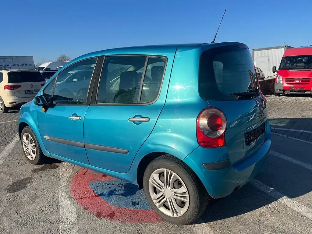 Gebraucht Renault Modus Dynamique 88 PS (64 kW) 2006 Grün Van / Kleinbus
