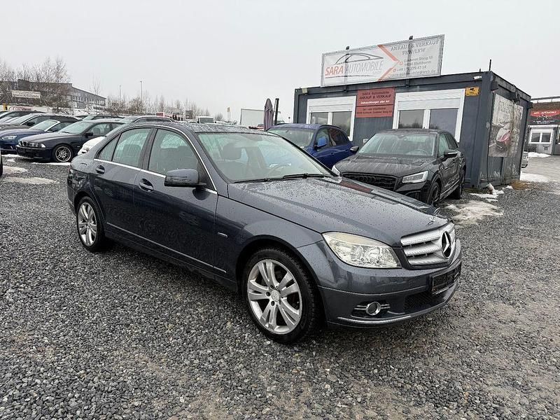 Gebraucht Mercedes C200 184 PS (135 kW) 2010 Grau Limousine