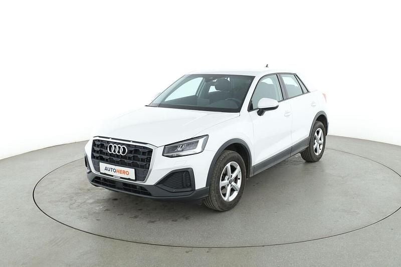 Weiß Gebraucht 2023 Audi Q2 SUV | 24.550 € (Fairer Preis) - Bild 1/3