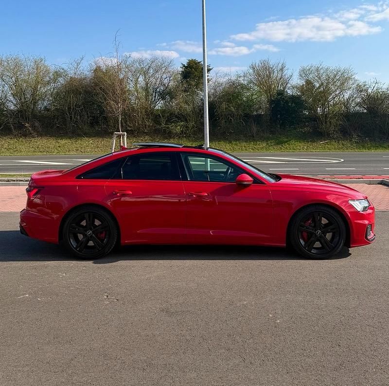Second-hand Audi S6 349 CP (256 kW) 2021 Roșu Berlinǎ