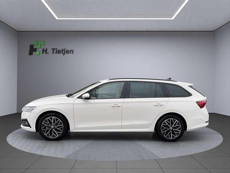 Gebraucht Skoda Octavia G-TEC First Edition 131 PS (96 kW) 2021 Weiß weiß Kombi