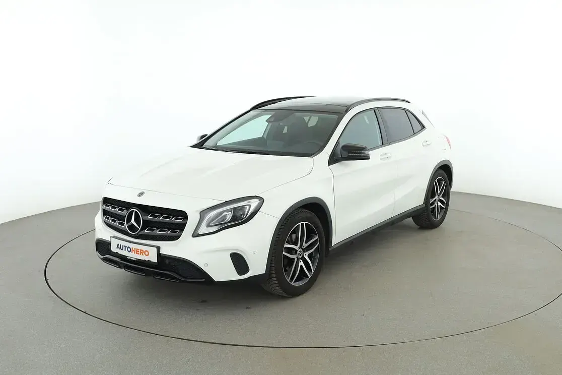 Gebraucht Mercedes GLA180 Urban 122 PS (89 kW) 2019 SUV