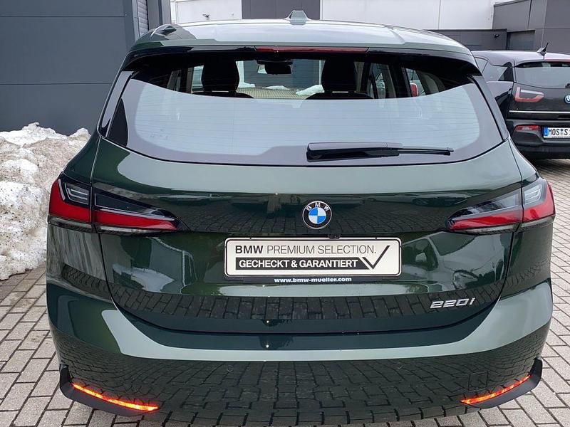 Gebraucht BMW 220 Active Tourer 156 PS (114 kW) 2025 Other Van / Kleinbus