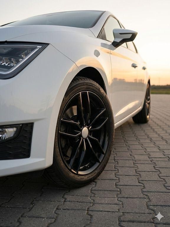 Gebraucht Seat Leon 86 PS (63 kW) 2017 Weiß Limousine