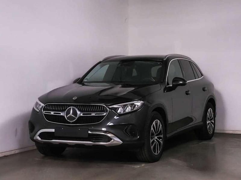 Graphitgraumet. Gebraucht 2024 Mercedes GLC200 Avantgarde SUV | 52.600 € (Fairer Preis) - Bild 1/4
