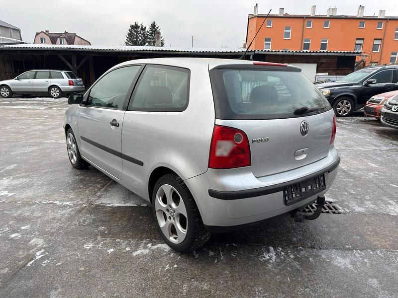 Gebraucht VW Polo 54 PS (39 kW) 2007 Silber Kleinwagen