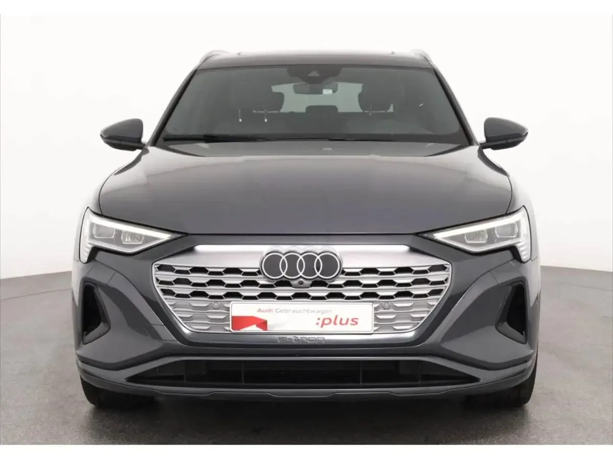 Gebraucht Audi Q8 e-tron Sport 300 kW (408 PS) 2023 Grau SUV