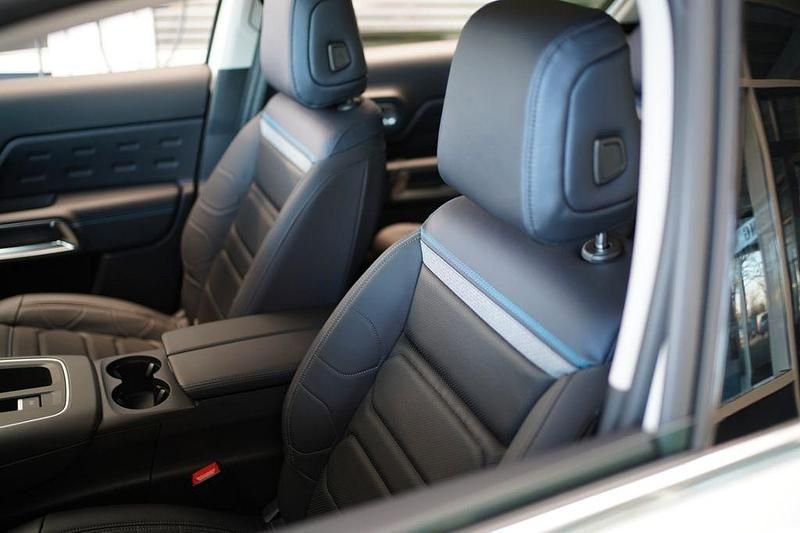 Gebraucht Citroën C5 Shine 224 PS (164 kW) 2023 Weiß Limousine