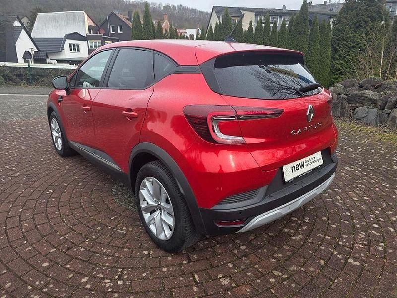 Gebraucht Renault Captur Experience 91 PS (66 kW) 2021 Feuerrot SUV