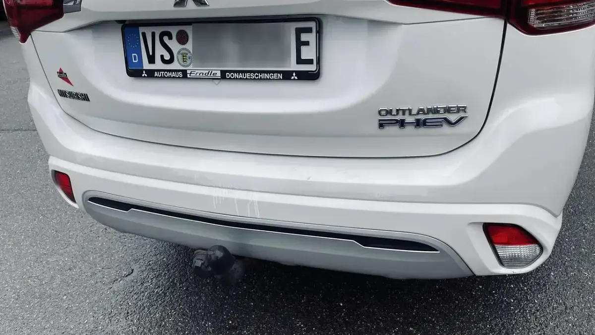 Gebraucht Mitsubishi Outlander P-HEV 224 PS (164 kW) 2019 Weiß SUV