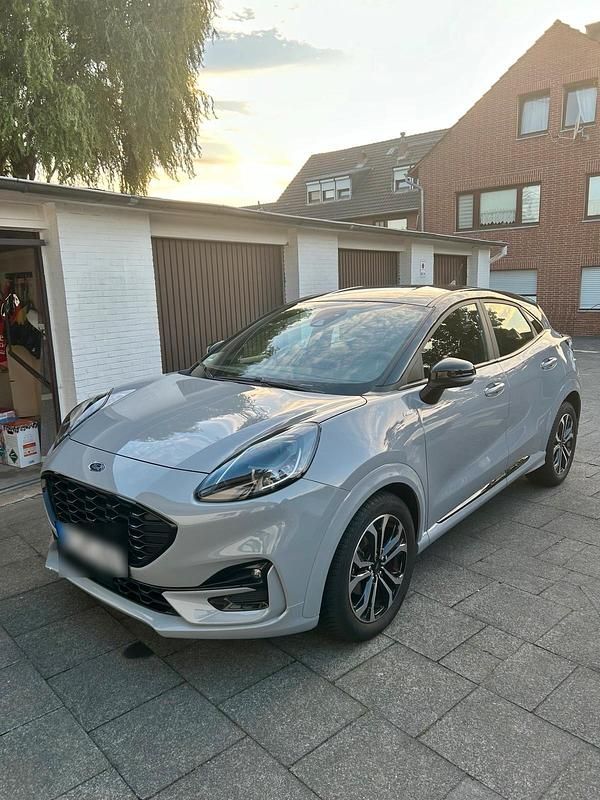 Grau Gebraucht 2022 Ford Puma ST-Line SUV | 17.200 € (Superpreis) - Bild 1/4