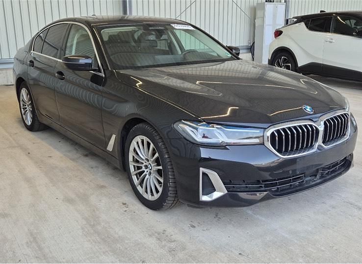 Schwarz Gebraucht 2023 BMW 530 Luxury Line Limousine | 34.950 € (Superpreis) - Bild 1/4