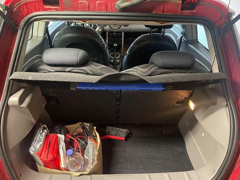 Gebraucht Mini ONE 90 PS (66 kW) 2002 Rot Kleinwagen