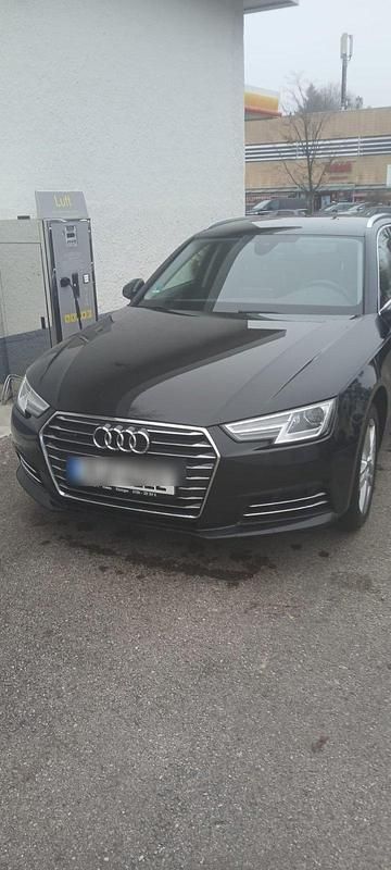 Schwarz Gebraucht 2018 Audi A4 Kombi | 14.500 € (Fairer Preis) - Bild 1/4