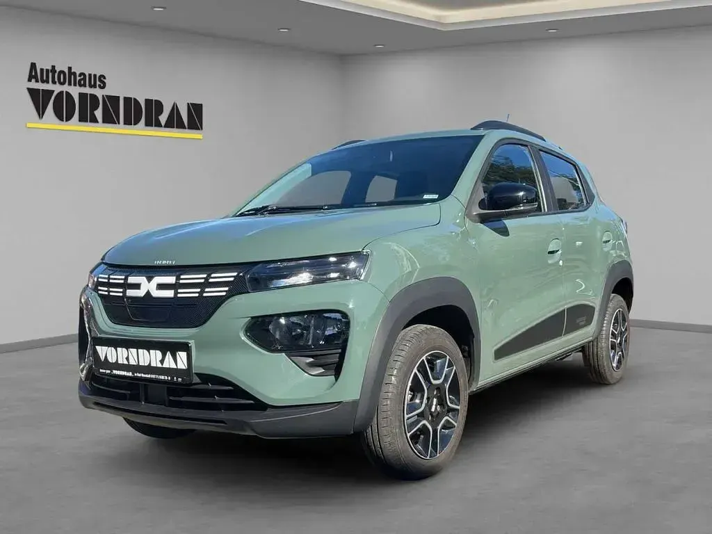 Second-hand Dacia Spring Expression 33 kW (45 CP) 2022 Verde Hatchback