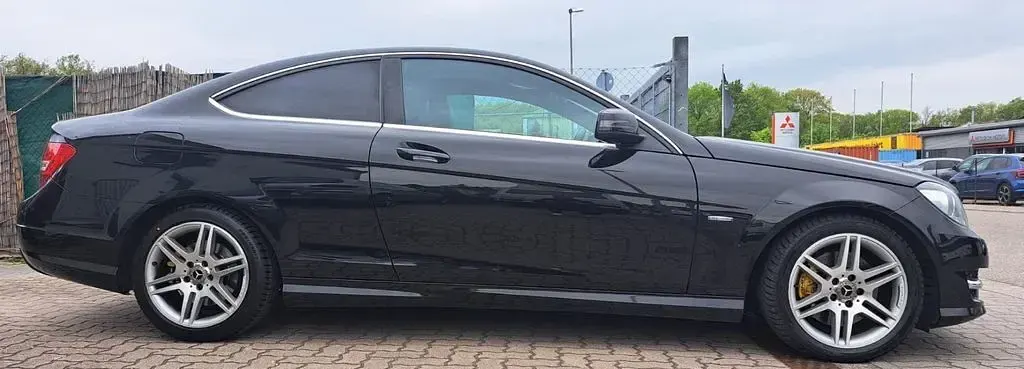 Gebraucht Mercedes C350 306 PS (225 kW) 2012 Schwarz Coupé