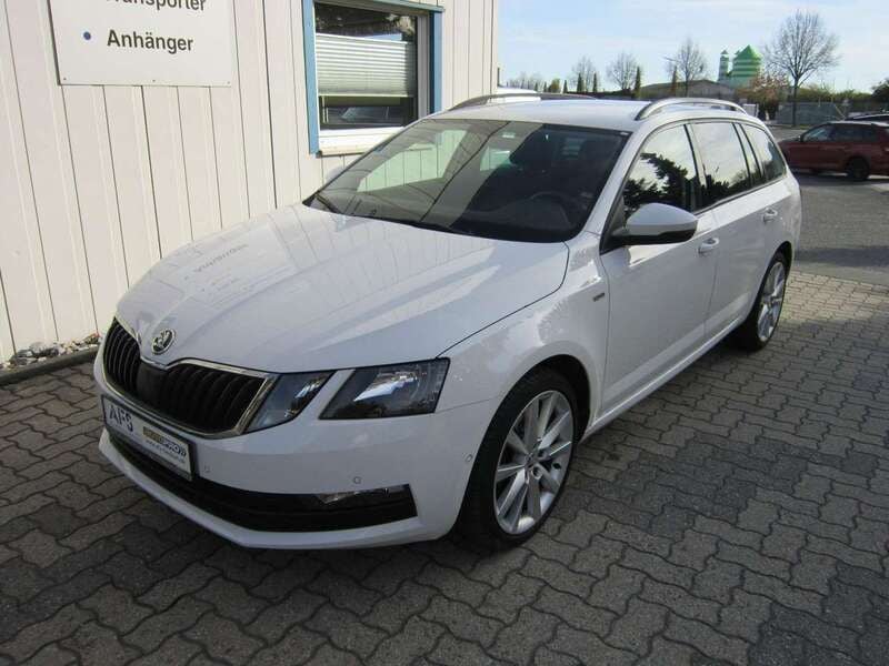 Weiß Gebraucht 2020 Skoda Octavia Soleil Kombi | 18.950 € (Fairer Preis) - Bild 1/4