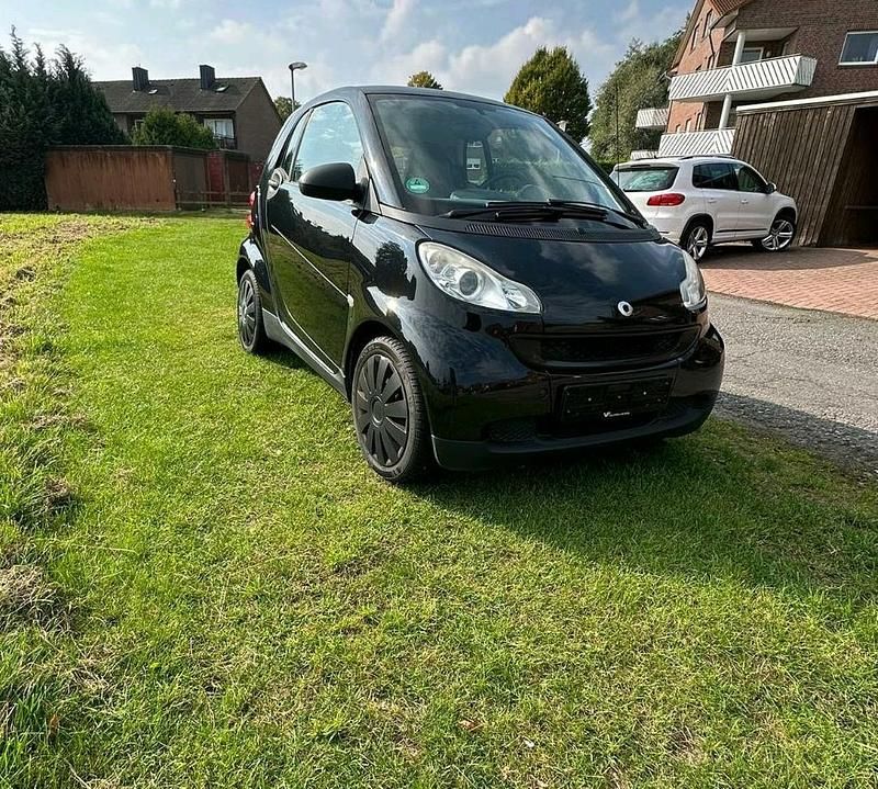 Schwarz Gebraucht 2009 Smart ForTwo Coupé Kleinwagen | 1.999 € (Guter Preis) - Bild 1/4