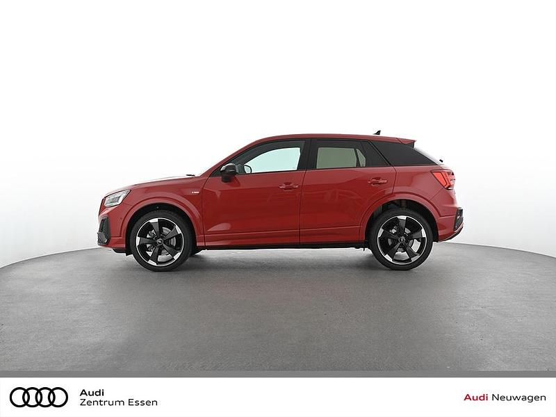 Neu Audi Q2 Competition 150 PS (110 kW) 2026 Rot SUV