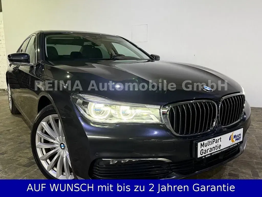 Gebraucht BMW 740 Sport Line 320 PS (235 kW) 2019 Grau Limousine