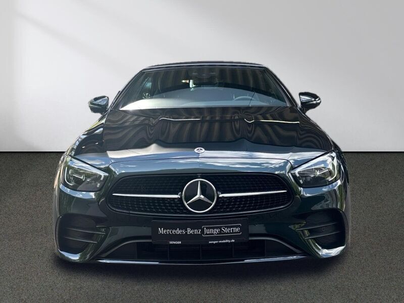 Gebraucht Mercedes E300 AMG 258 PS (189 kW) 2024 Andere farbe Cabrio