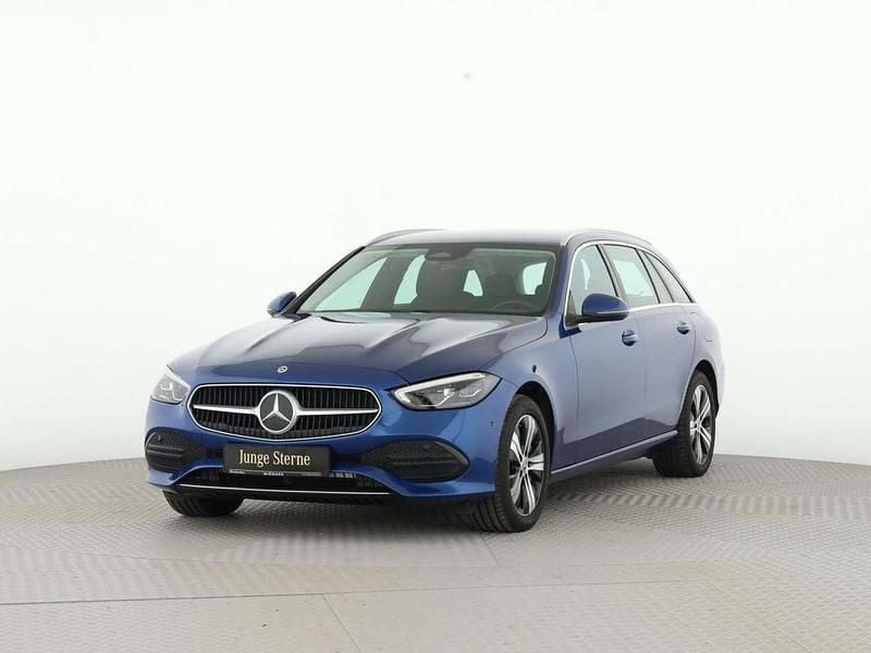 Gebraucht Mercedes C300e Avantgarde 313 PS (230 kW) 2022 Metalliclack spektralblau Kombi