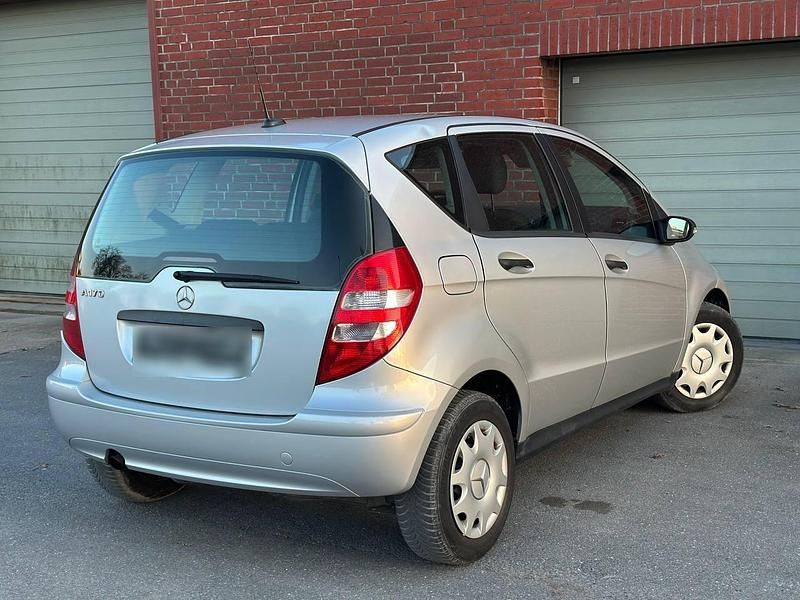 Gebraucht Mercedes A170 115 PS (84 kW) 2006 Silber Kleinwagen