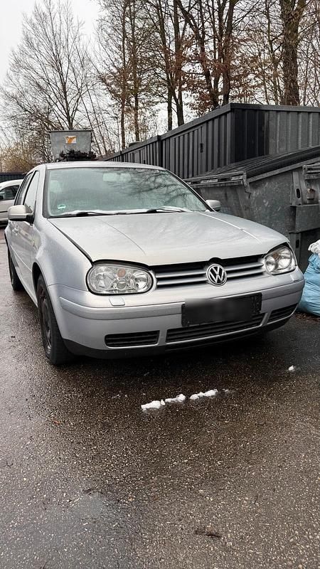 Gebraucht VW Golf IV 101 PS (74 kW) 2000 Silber Kleinwagen