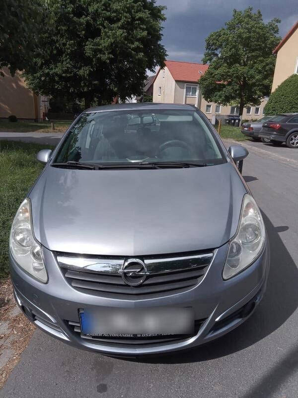 Silber Gebraucht 2007 Opel Corsa Kleinwagen | 1.950 € (Guter Preis) - Bild 1/4