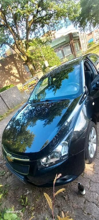Schwarz Gebraucht 2013 Chevrolet Cruze LTZ Limousine | 3.700 € (Fairer Preis) - Bild 1/2