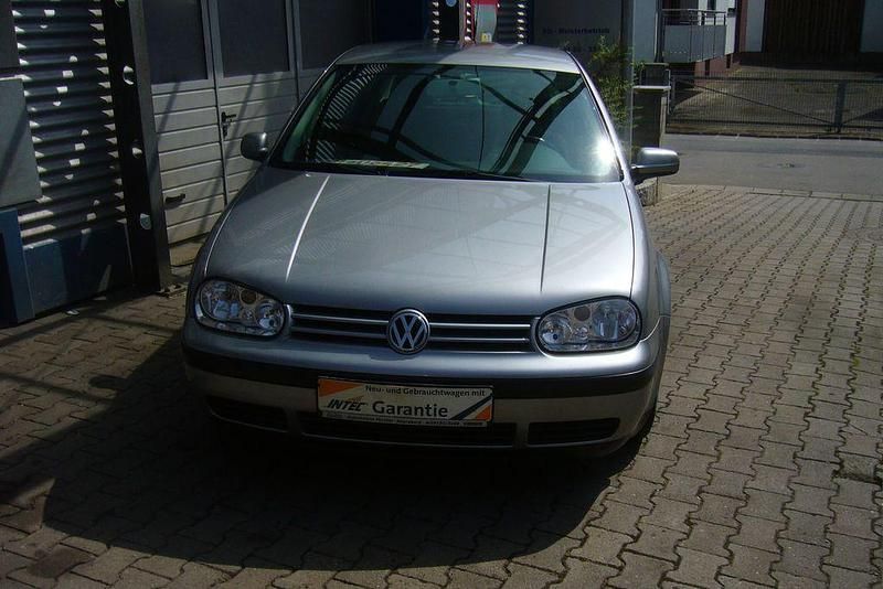 Gebraucht VW Golf IV 75 PS (55 kW) 2001 Grau Limousine