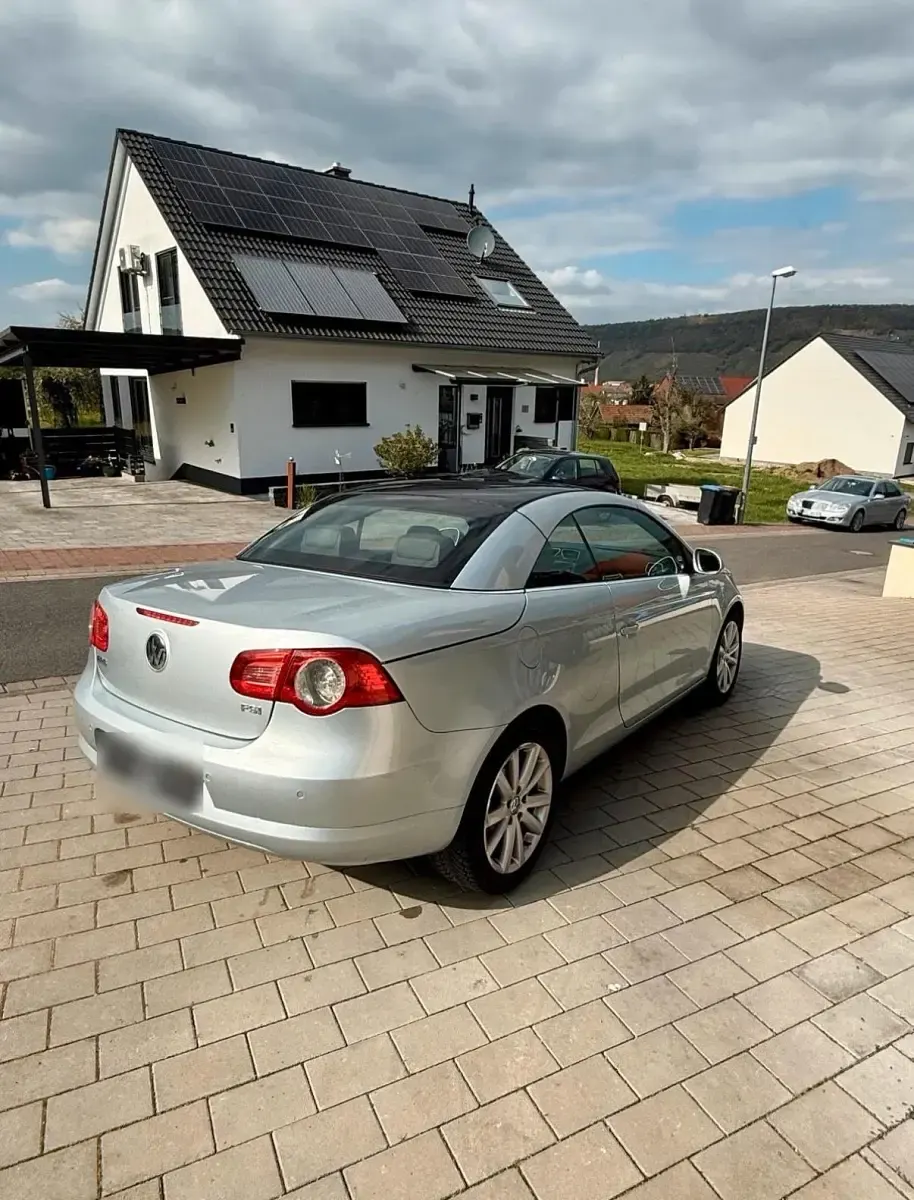 Gebraucht VW Eos 116 PS (85 kW) 2006 Silber Cabrio