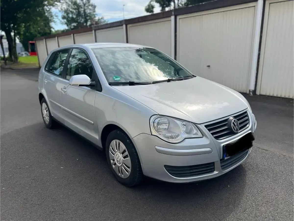 Gebraucht VW Polo Comfortline 80 PS (58 kW) 2007 Silber Kleinwagen