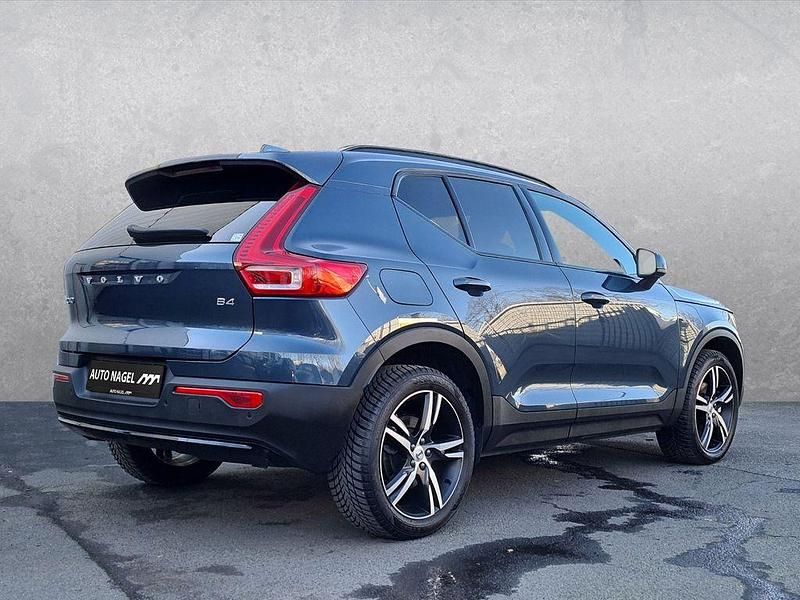 Gebraucht Volvo XC40 Plus 197 PS (144 kW) 2025 SUV