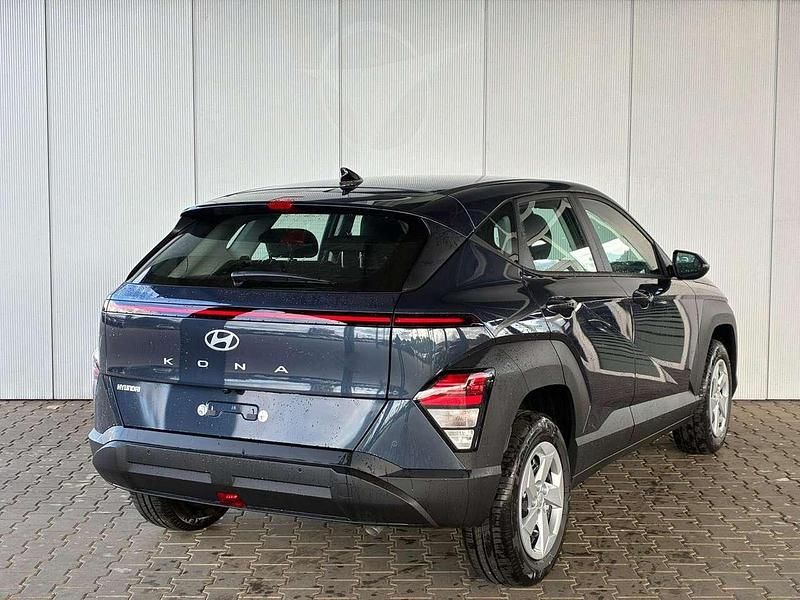 Neu Hyundai Kona Comfort 101 PS (74 kW) 2025 Denim blue SUV