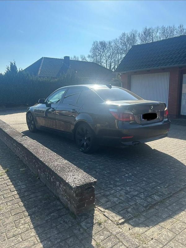 Gebraucht BMW 530 280 PS (205 kW) 2004 Schwarz Limousine