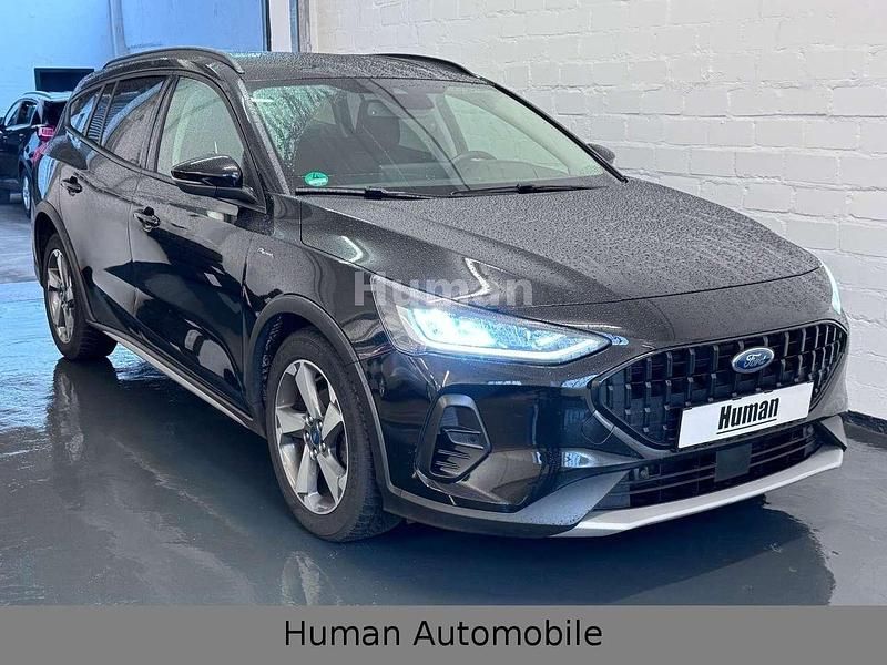 Gebraucht Ford Focus Active X 116 PS (85 kW) 2023 Schwarz Kombi