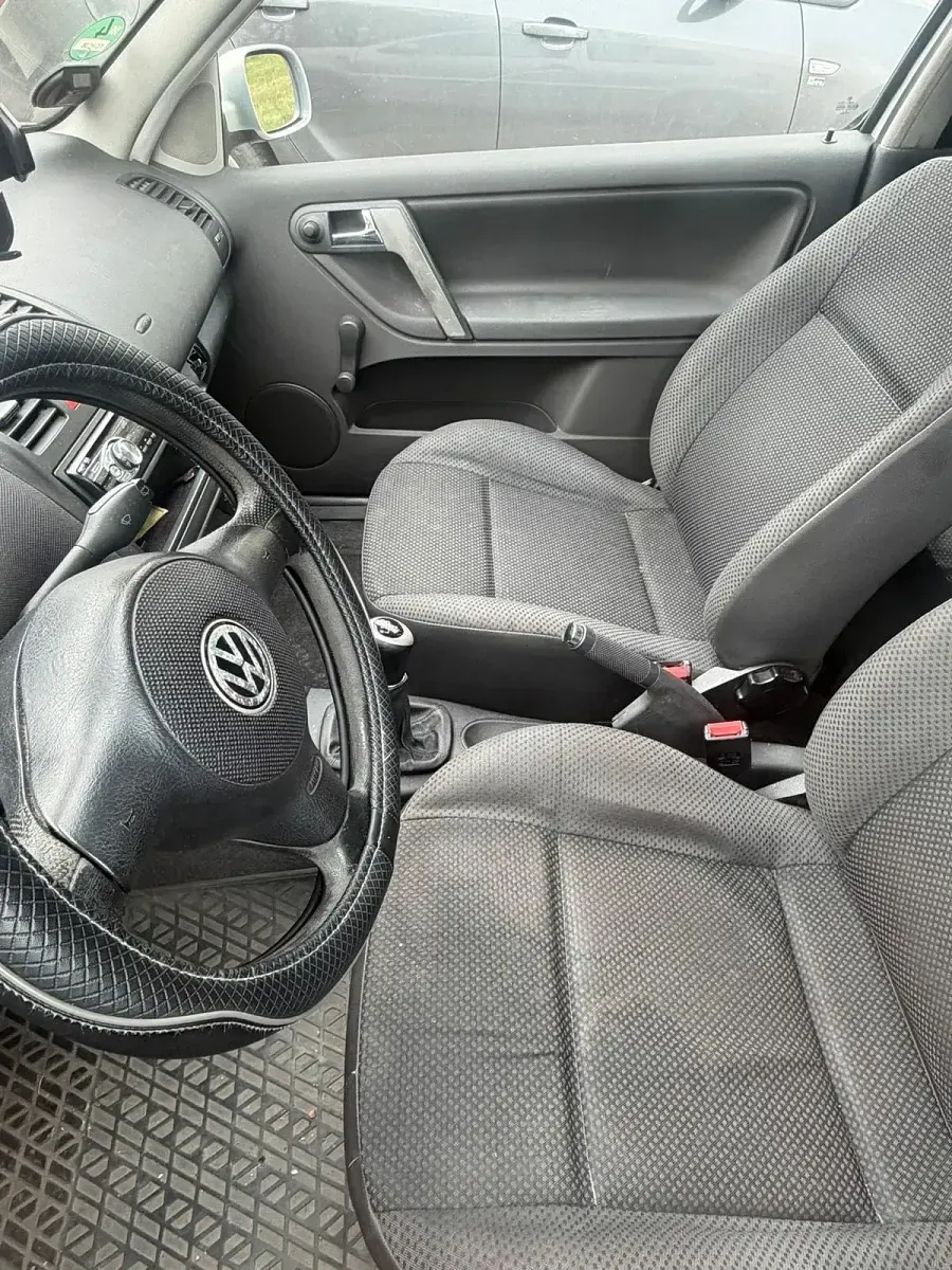 Gebraucht VW Polo 60 PS (44 kW) 2000 Schwarz Kleinwagen