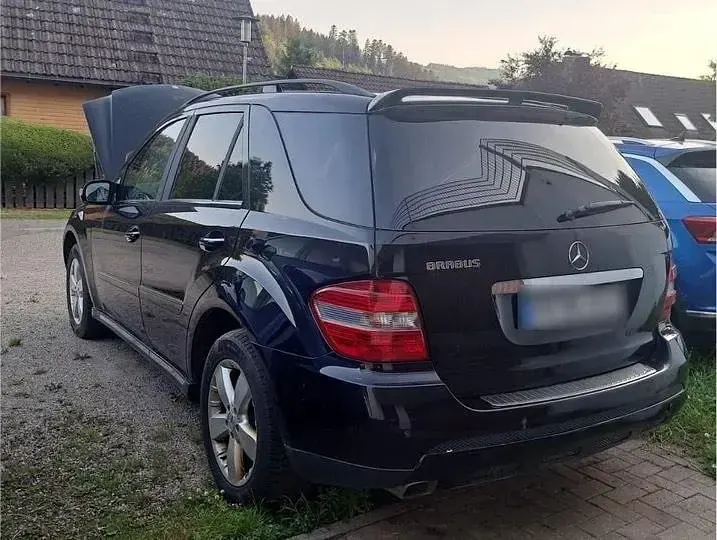 Gebraucht Mercedes ML420 306 PS (225 kW) 2006 Schwarz SUV