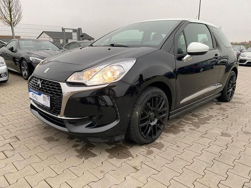 Schwarz Gebraucht 2018 DS Automobiles DS3 So Chic Kleinwagen | 9.600 € (Guter Preis) - Bild 1/4