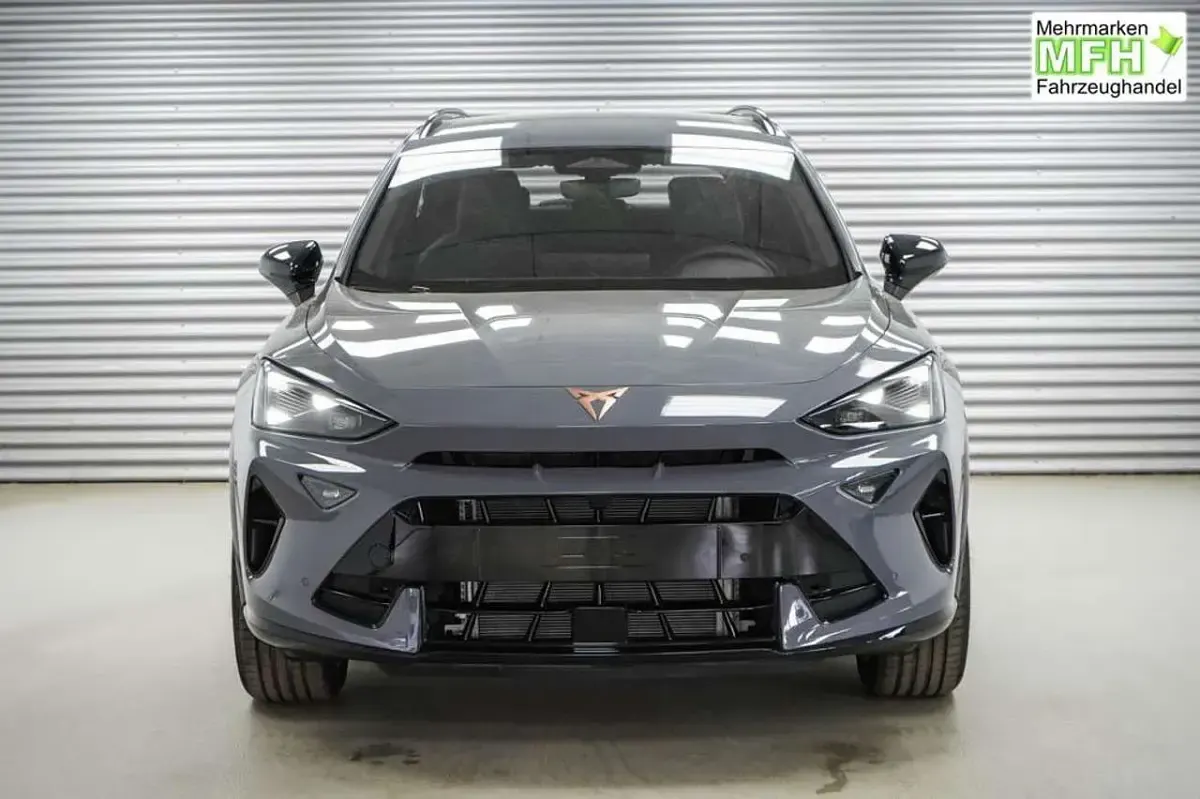 Neu Cupra Formentor 150 PS (110 kW) 2026 Graphene grau metallic (r6) SUV