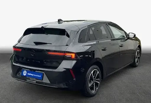 Usata Opel Astra 131 CV (96 kW) 2025 Nero Utilitaria