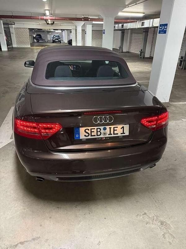 Gebraucht Audi A5 Cabriolet S-Line 239 PS (175 kW) 2011 Teakbraun metallic Cabrio