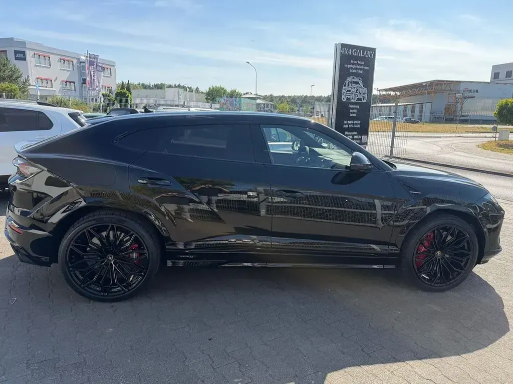 Neu Lamborghini Urus 799 PS (587 kW) 2026 Schwarz SUV