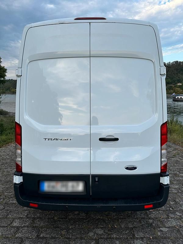 Gebraucht Ford Transit 170 PS (125 kW) 2019 Weiß Van / Kleinbus